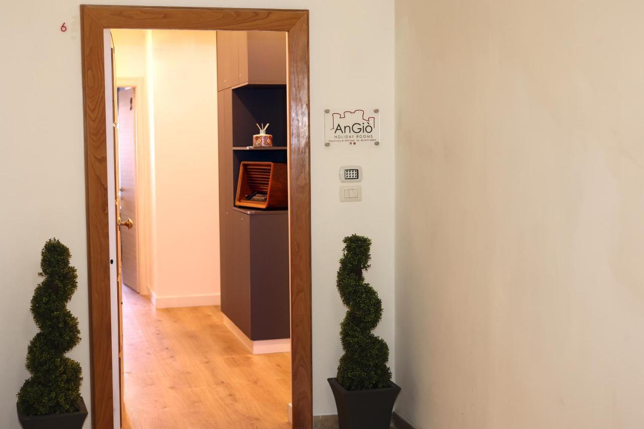 Angio Holiday Rooms Neapol Zewnętrze zdjęcie