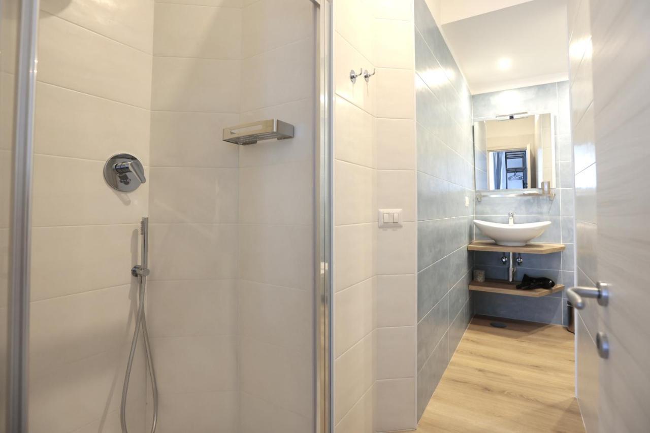Angio Holiday Rooms Neapol Zewnętrze zdjęcie
