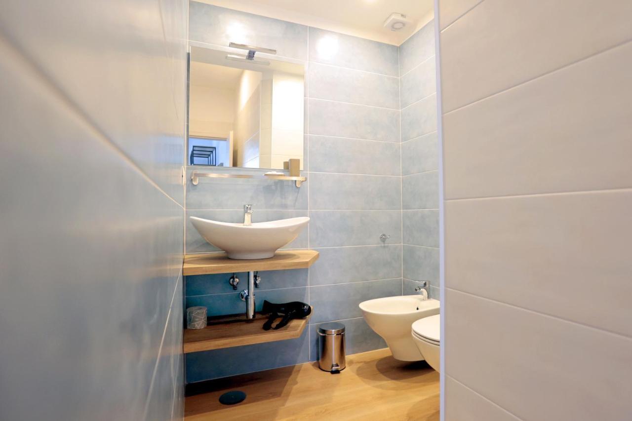 Angio Holiday Rooms Neapol Zewnętrze zdjęcie
