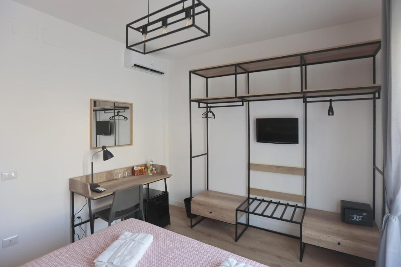 Angio Holiday Rooms Neapol Zewnętrze zdjęcie