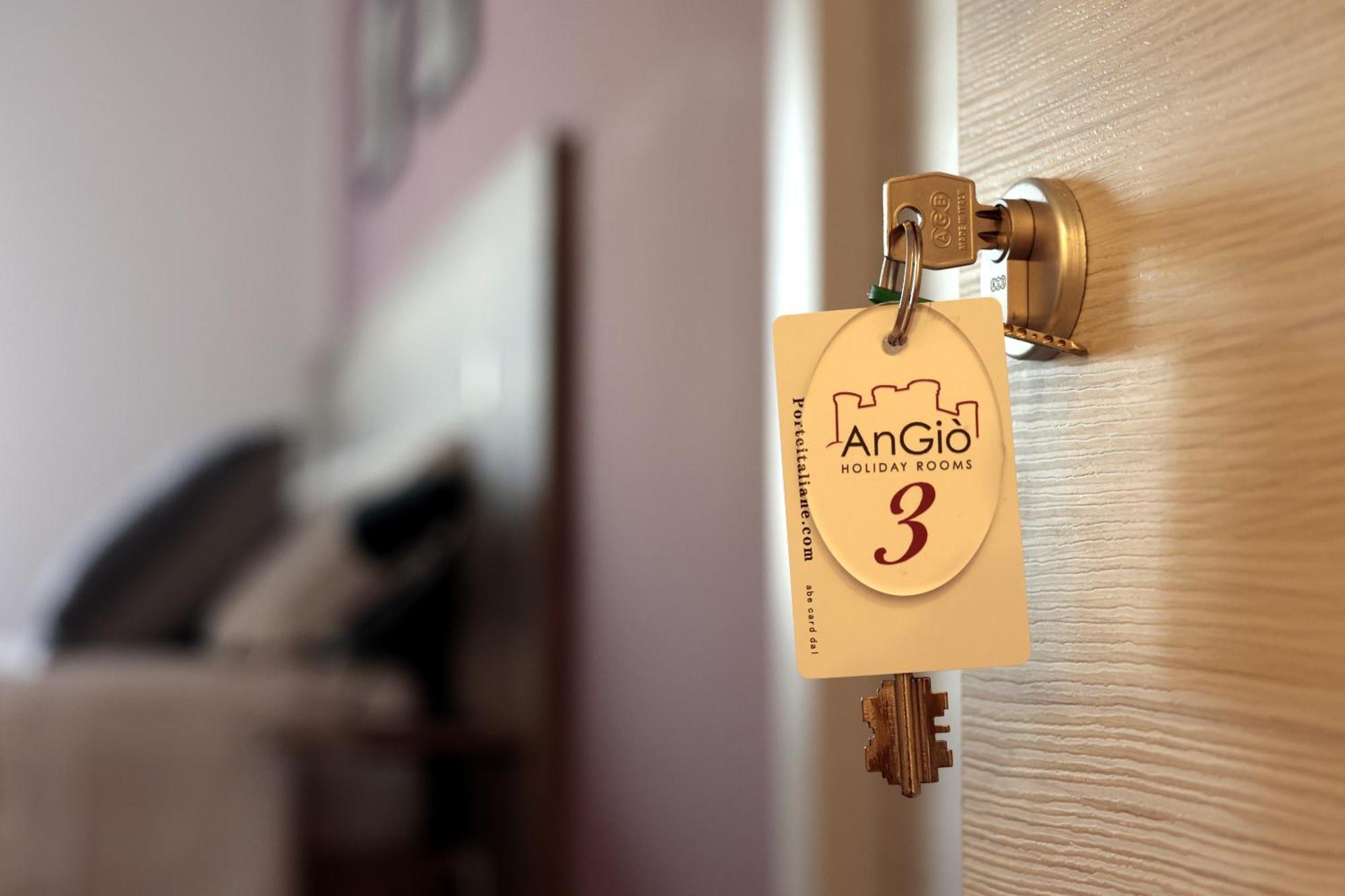 Angio Holiday Rooms Neapol Zewnętrze zdjęcie